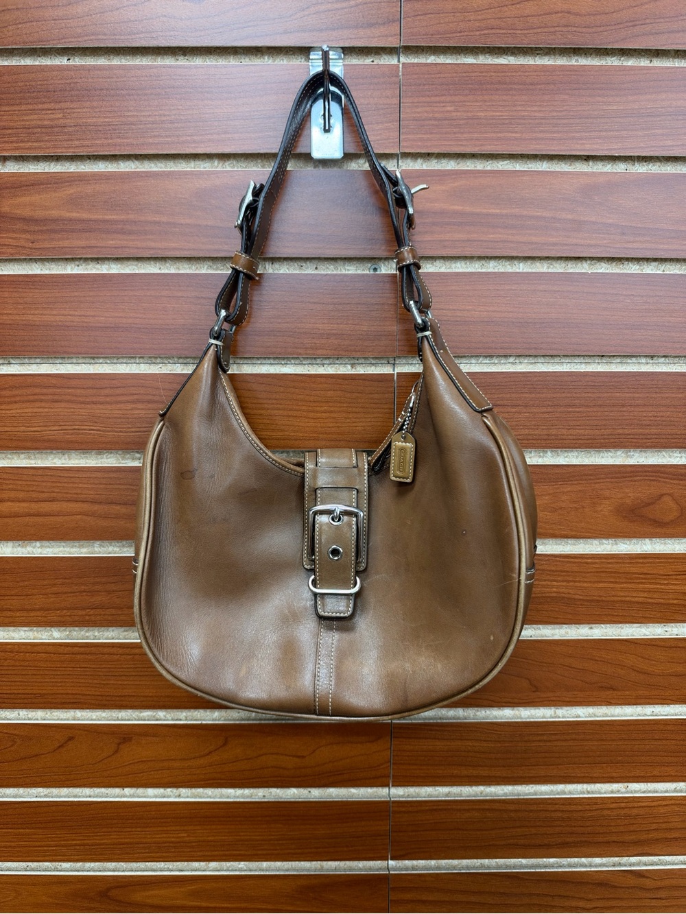 Coach Hamptons Buckle Hobo Shoulder Bag in camel/tan leather (Style No. 7548).